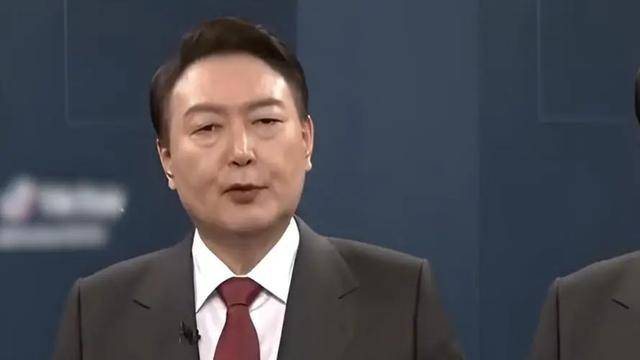 皇冠代理登3平台_韩国通过逮捕尹锡悦决议皇冠代理登3平台！“青瓦台魔咒”逃不掉？尹锡悦在找后路