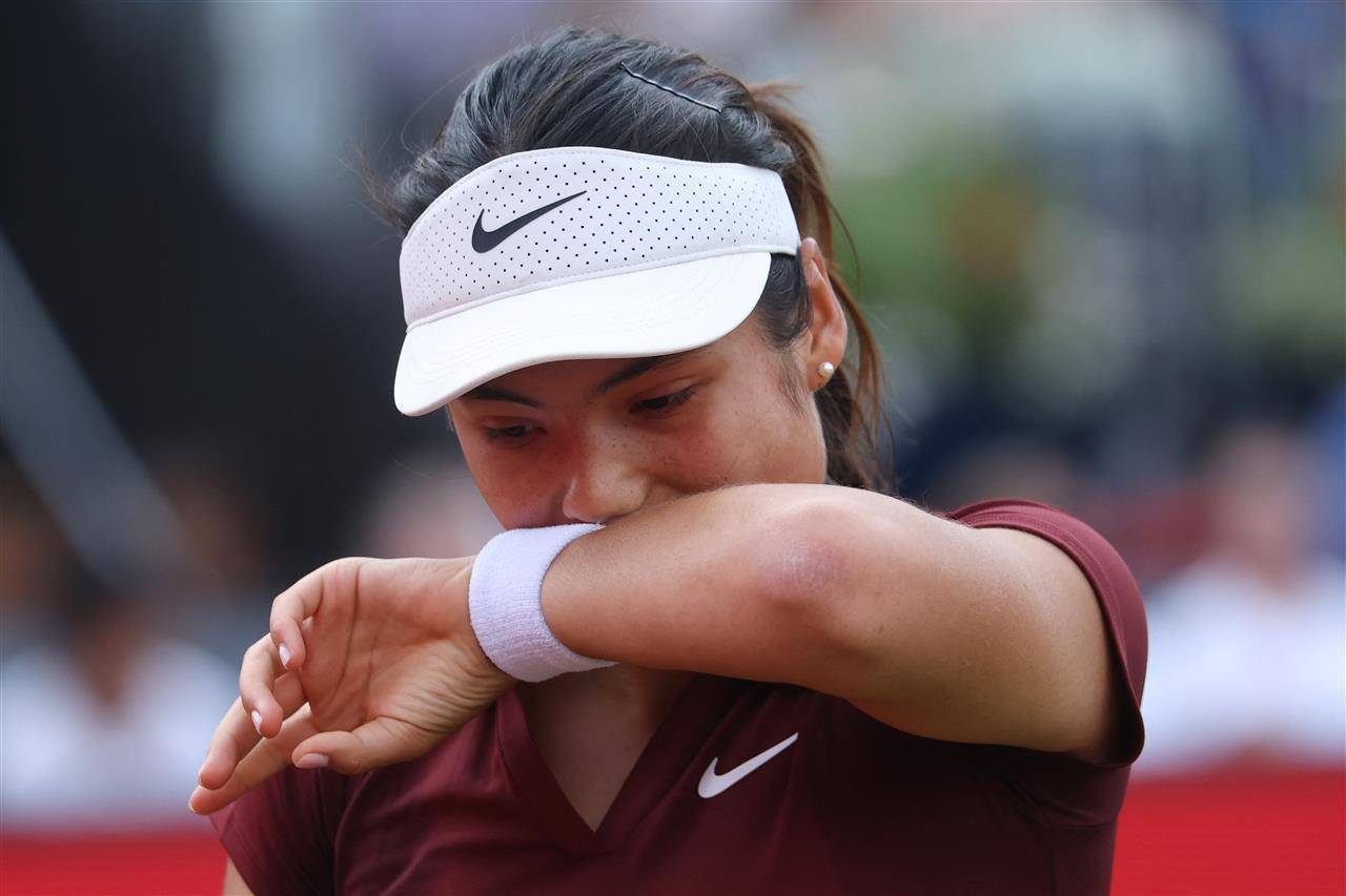 皇冠信用登2代理_喜讯皇冠信用登2代理！郑钦文淘汰前美网冠军首进草地赛四强！即时排名升至世界第四