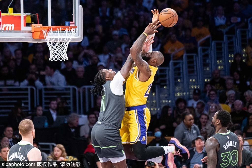 介绍个信用网网址_湖人队与勒布朗交易传闻被否认：夺冠梦想与职业生涯末期的抉择