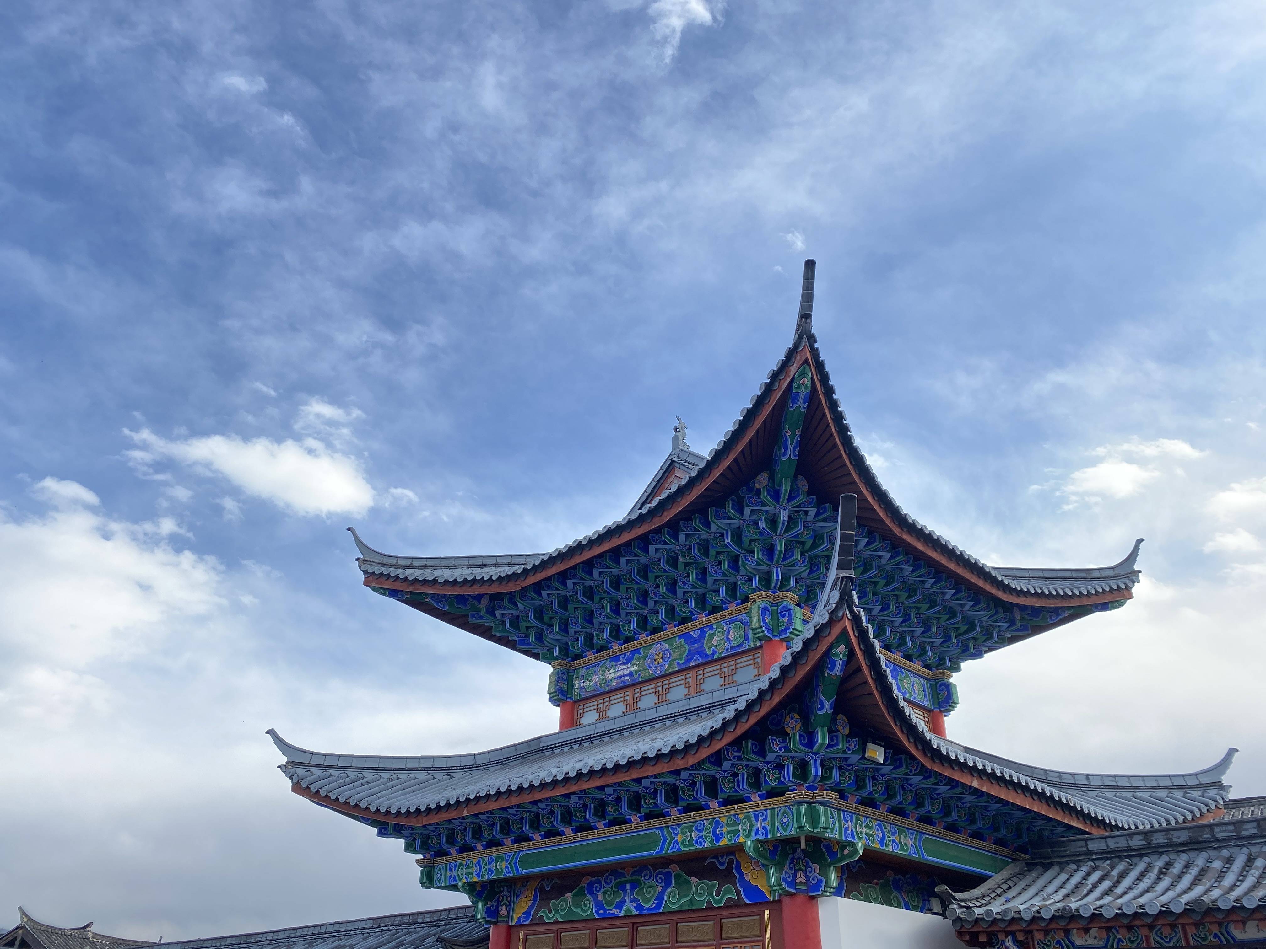 怎么申请皇冠信用网
_网传丽江古城增收费怎么申请皇冠信用网
,有民宿一夜被退17单,管理局回应:不实