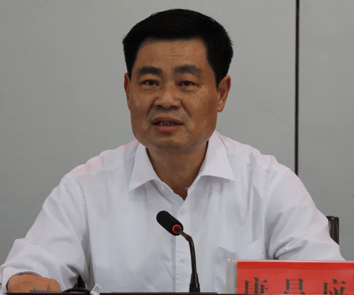 皇冠信用网登3_贵州黔西南州生态环境局原局长唐昌应一审获刑4年皇冠信用网登3，曾被通报违规乘坐高铁一等座