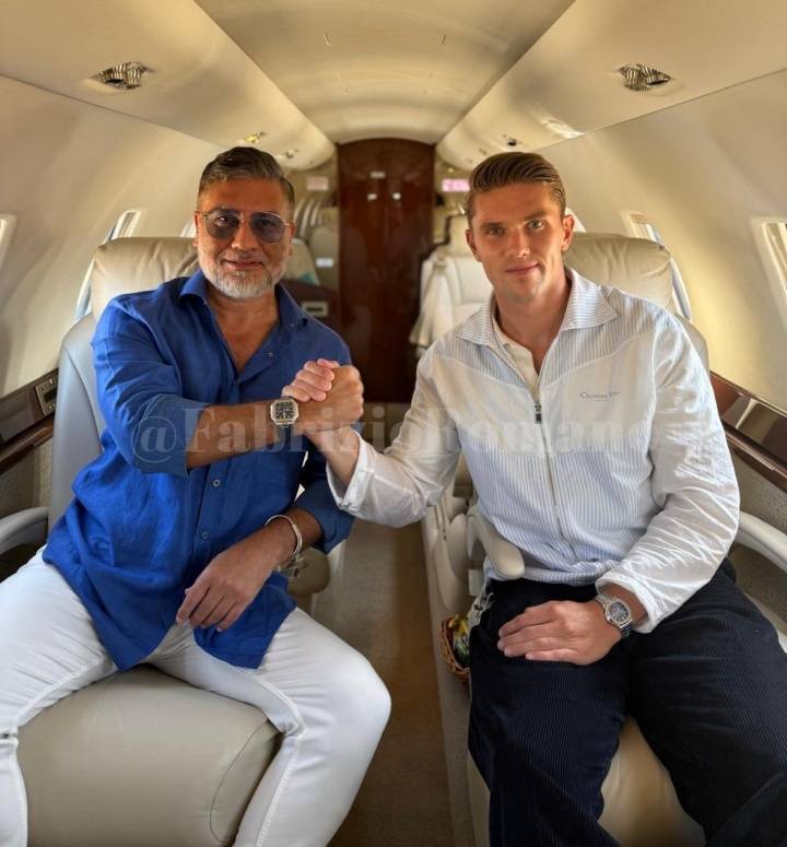 皇冠足球平台在哪里注册_加盟倒计时！罗马诺：约克雷斯乘机飞往伦敦皇冠足球平台在哪里注册，即将接受阿森纳体检