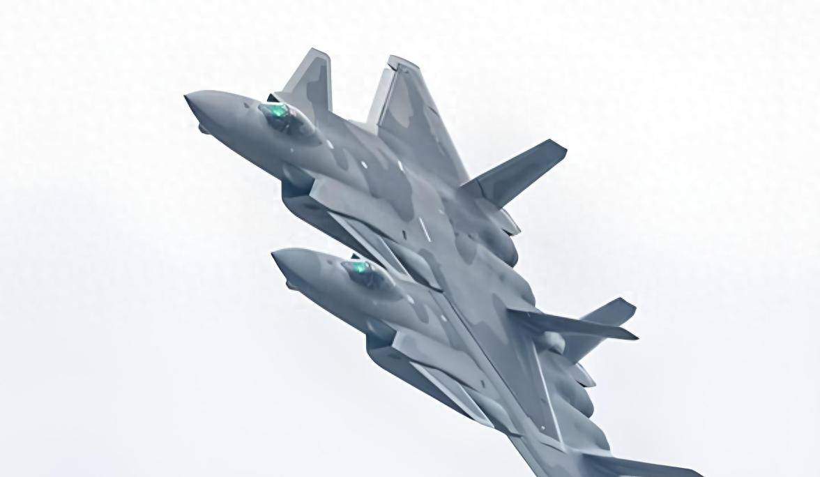 皇冠信用盘怎么开户
_西方震惊!中国空军崛起!飞行员付出巨大:年训超200小时皇冠信用盘怎么开户
,是美国军队近两倍