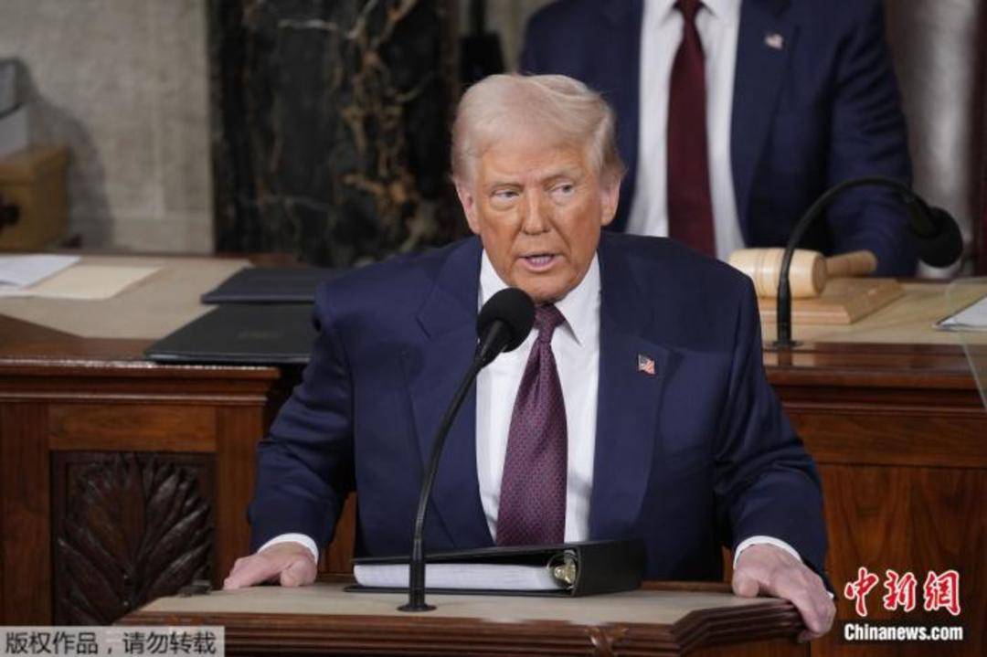 乌克兰超级联赛_特朗普告诉泽连斯基：放弃克里米亚乌克兰超级联赛，永远不得加入北约