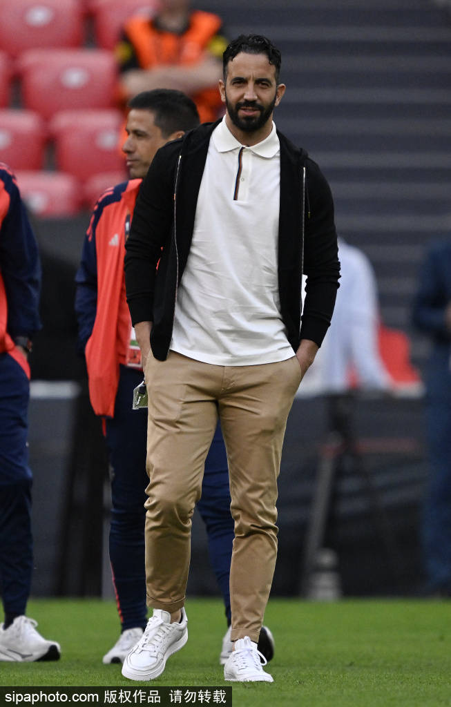 阿根廷职业联赛_本菲卡主席候选人洛佩斯现场观赛曼市德比阿根廷职业联赛，阿莫林回归成焦点