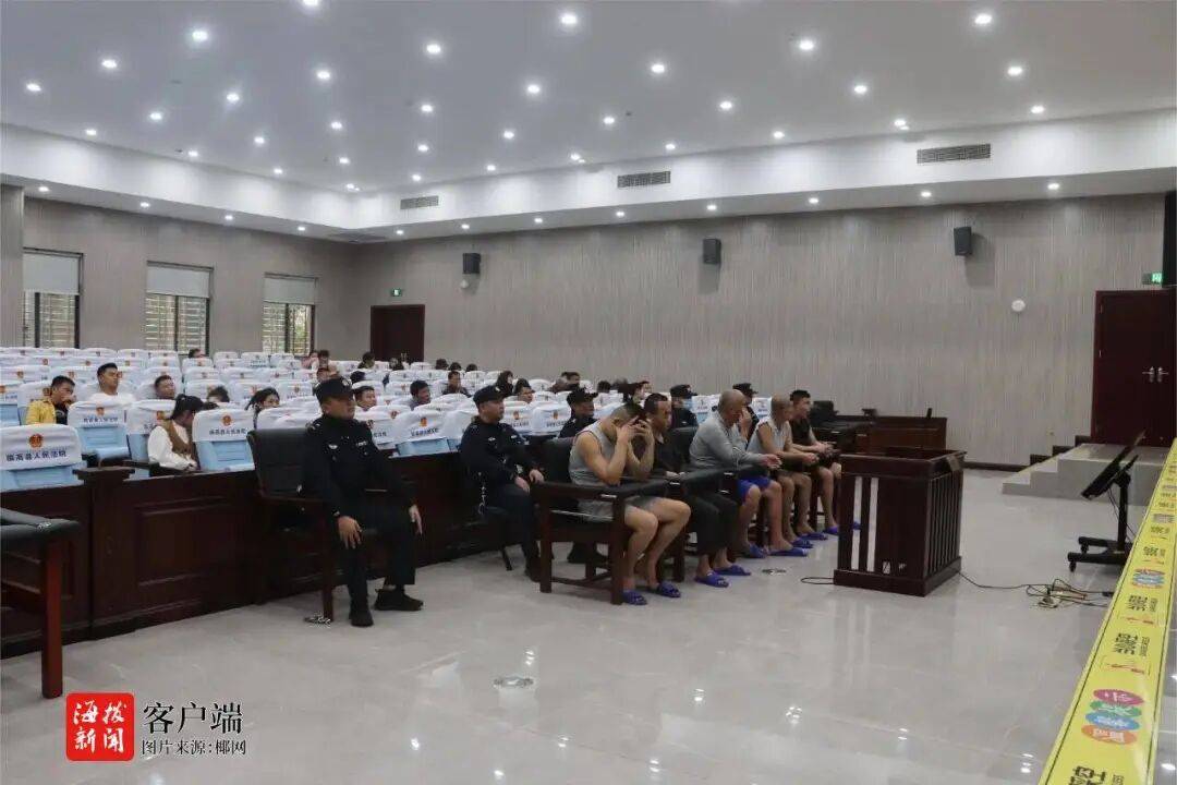 皇冠信用网怎么弄_涉嫌贩毒、洗钱皇冠信用网怎么弄！海南一地5人受审