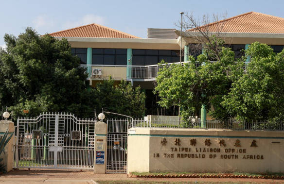 皇冠信用网代理申请_不敢重蹈立陶宛覆辙皇冠信用网代理申请，爱沙尼亚卡了台当局两年…