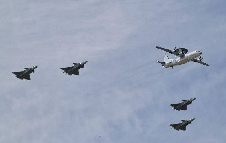 皇冠信用网体育
_111门海马斯射程覆盖福建沿海皇冠信用网体育
,歼-20完全体亮相,战时必将其摧毁