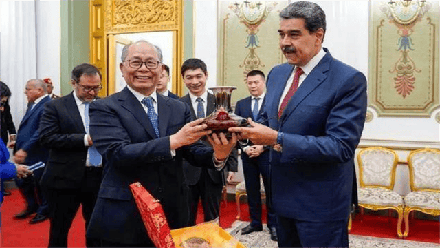 皇冠官方
_强掳马杜罗后皇冠官方
,特朗普才反应过来,自己闯下一个天大的麻烦