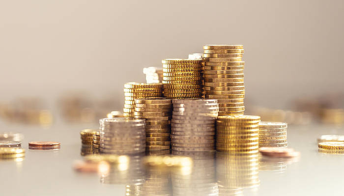 欧洲杯代理出租 _沪指盘中一度刷新逾十年新高欧洲杯代理出租 ,沪深两市成交额突破3万亿元