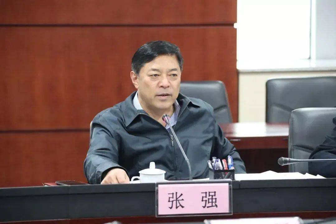 皇冠信用网登123出租
_担任多年公安局局长、政法委书记的张强被开除党籍